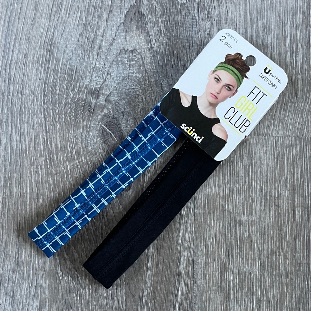 Scunci Fit Girl Club Blue Patterned and Black Headbands - 2 Pack